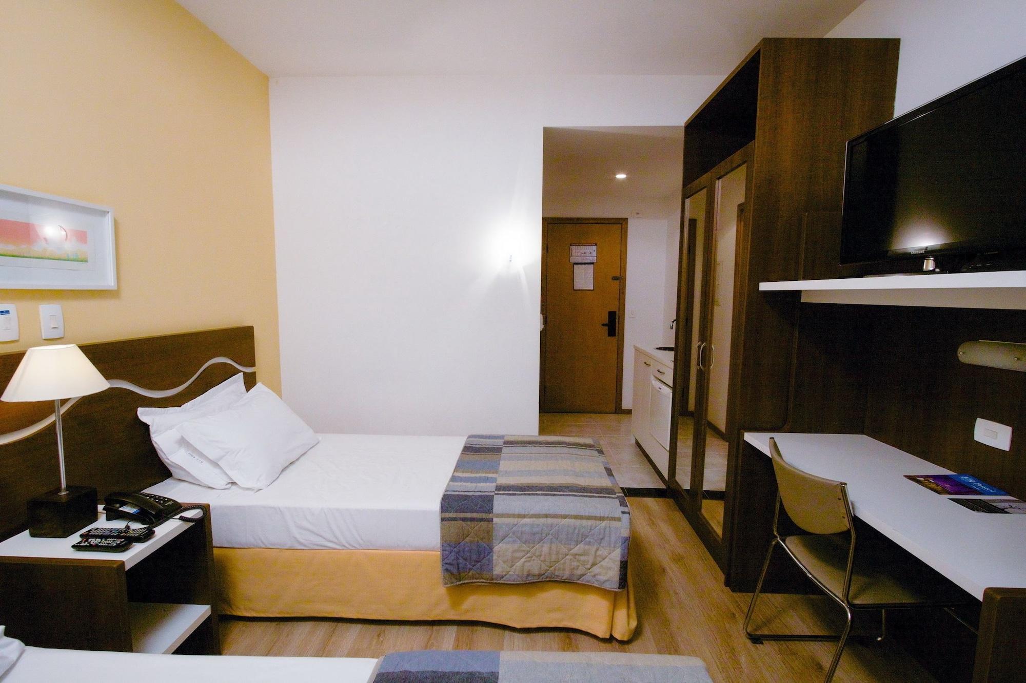 Bristol Centro Civico Curitiba Hotel Екстериор снимка