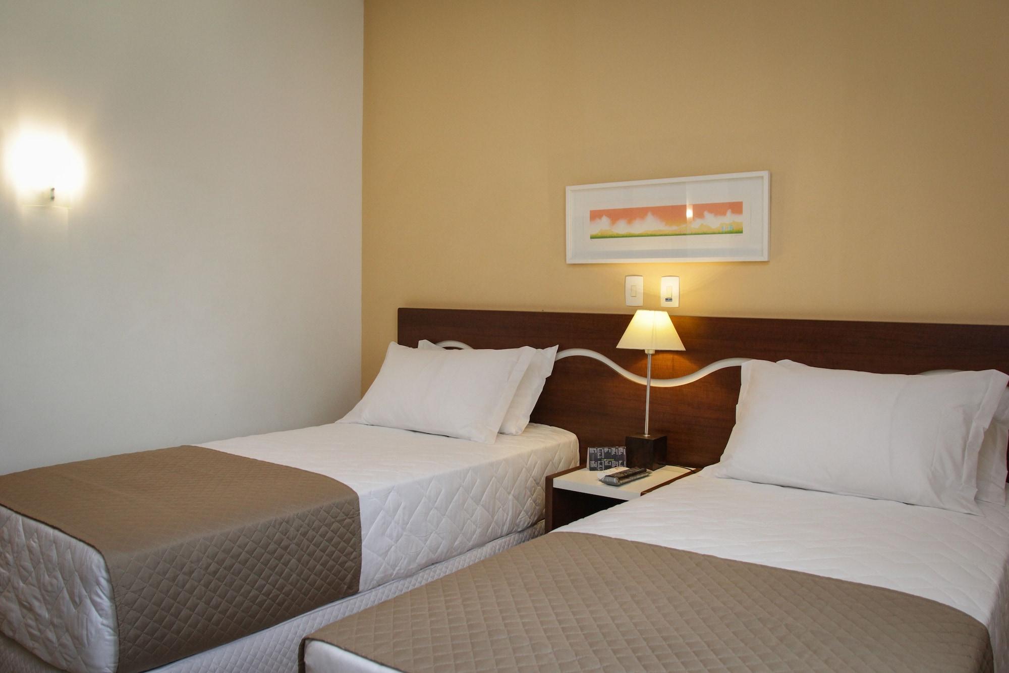 Bristol Centro Civico Curitiba Hotel Екстериор снимка