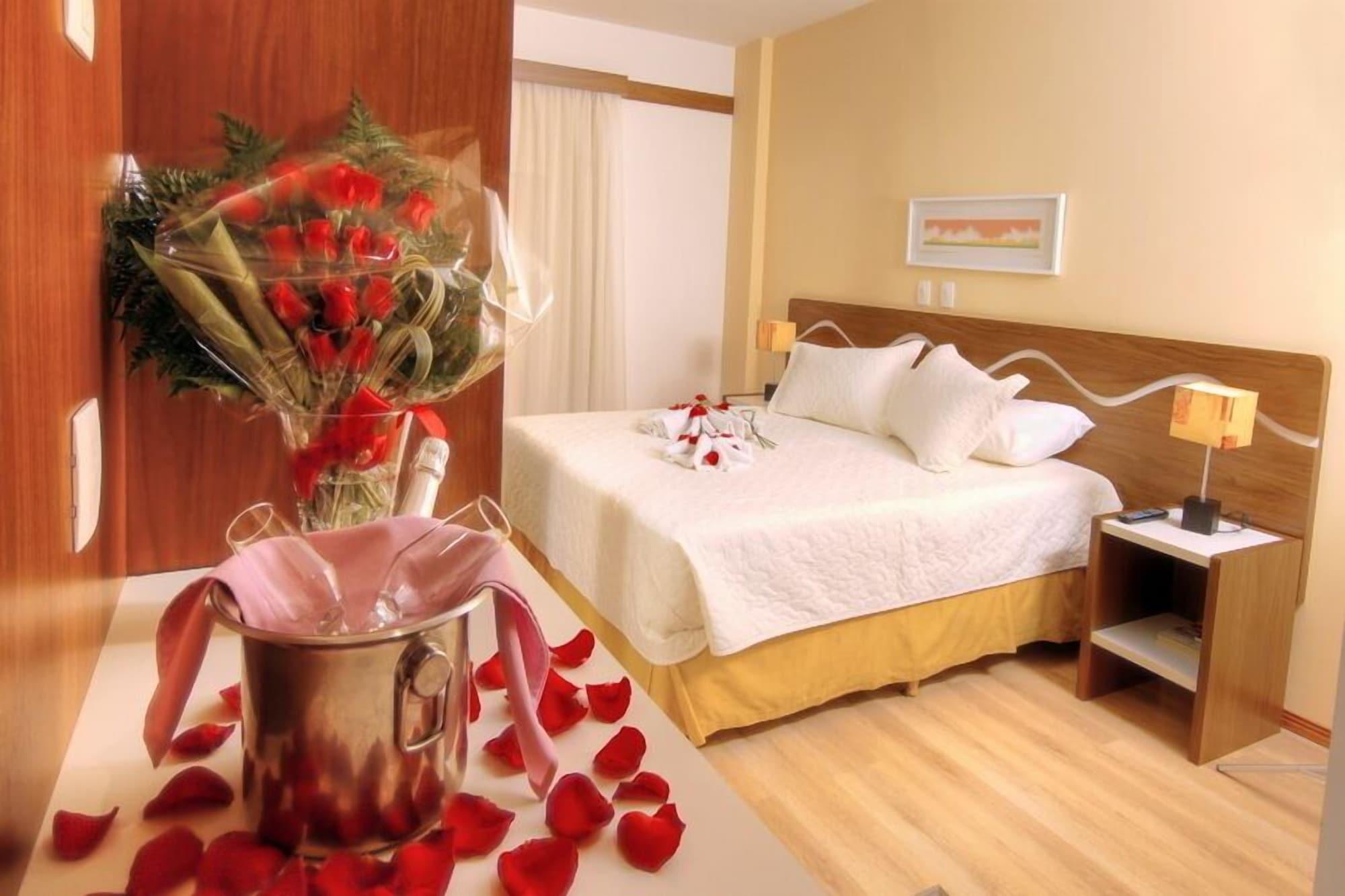 Bristol Centro Civico Curitiba Hotel Екстериор снимка