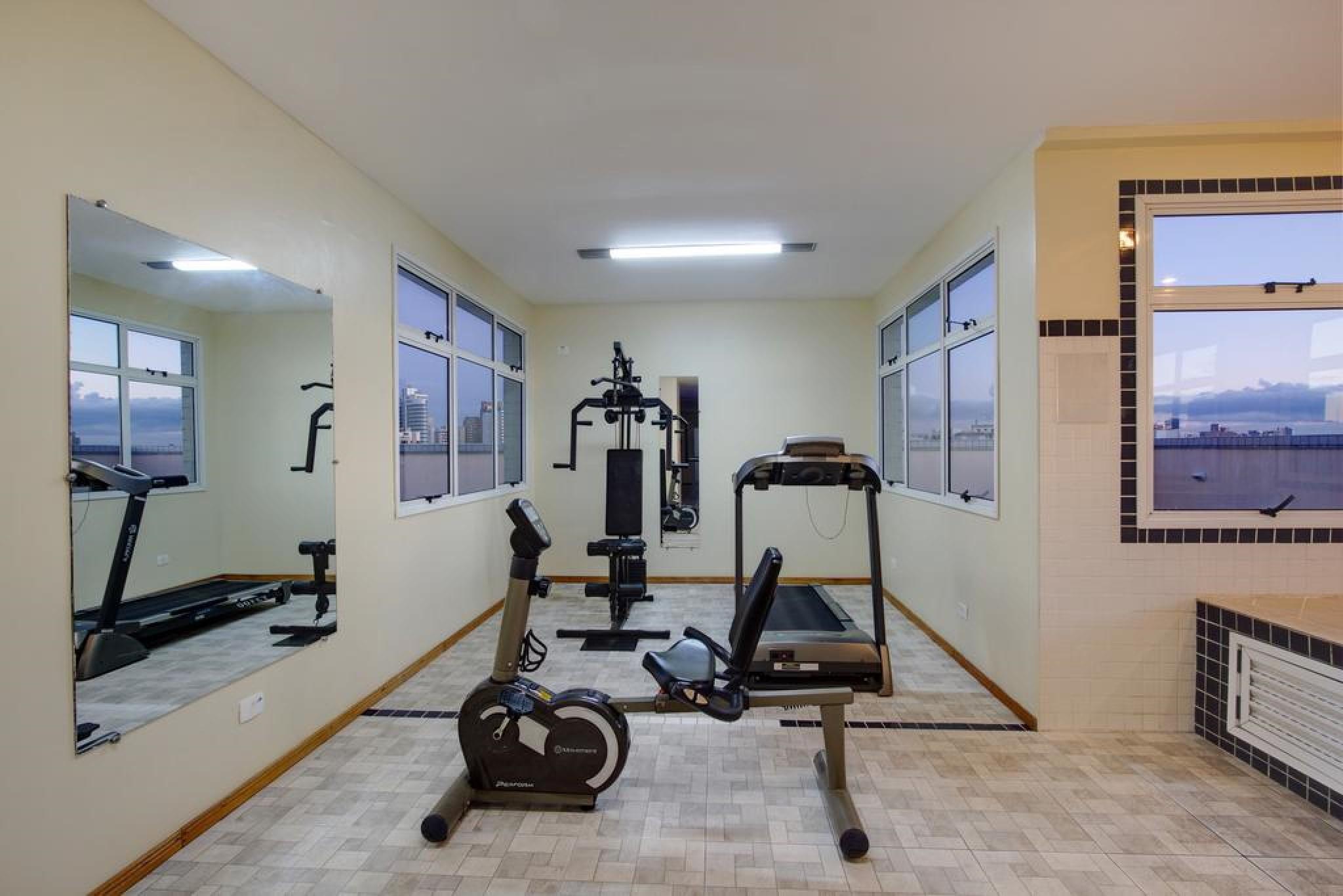Bristol Centro Civico Curitiba Hotel Екстериор снимка