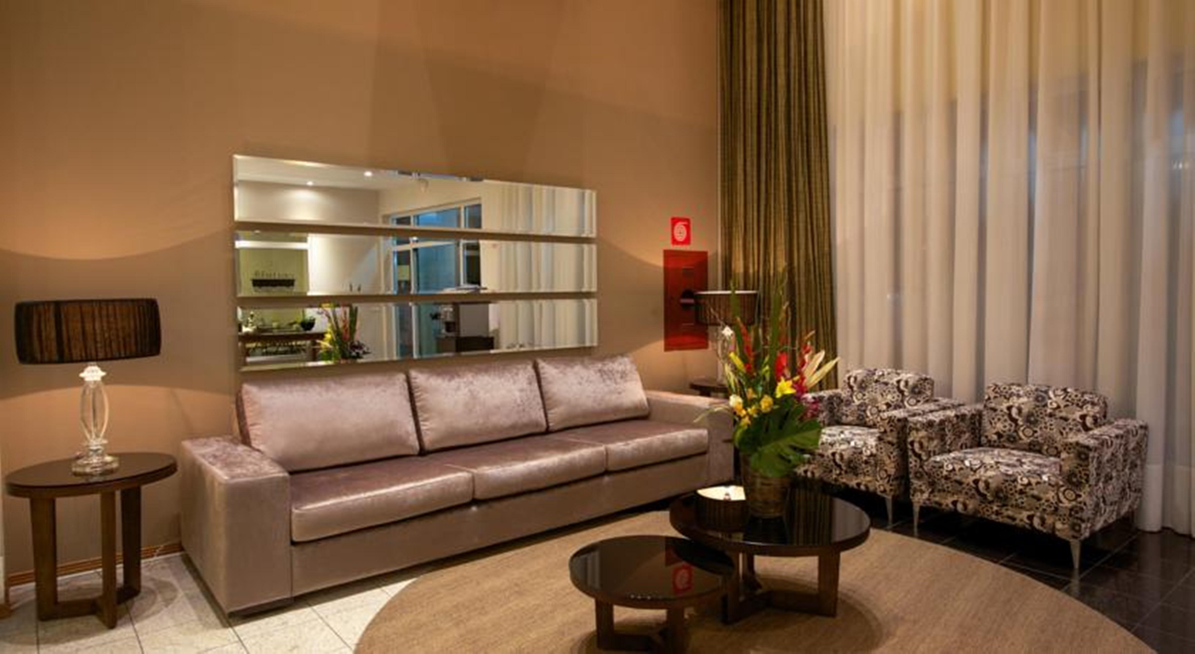 Bristol Centro Civico Curitiba Hotel Екстериор снимка